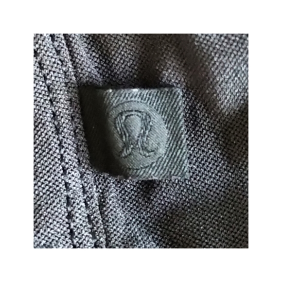 Lululemon Chase Me Short Sleeve - Black - Picture 9 of 9